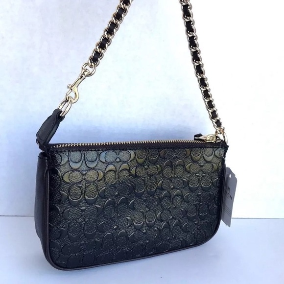 Authentic COACH debossed leather black wristlet π - Picture 5 of 6